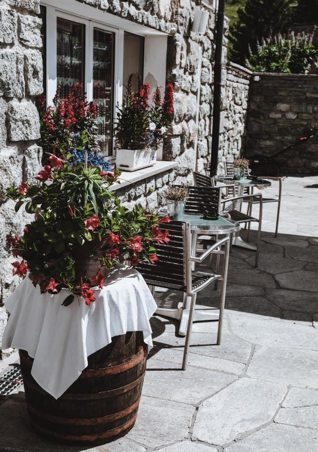 Hotel Grischuna Бивио Екстериор снимка