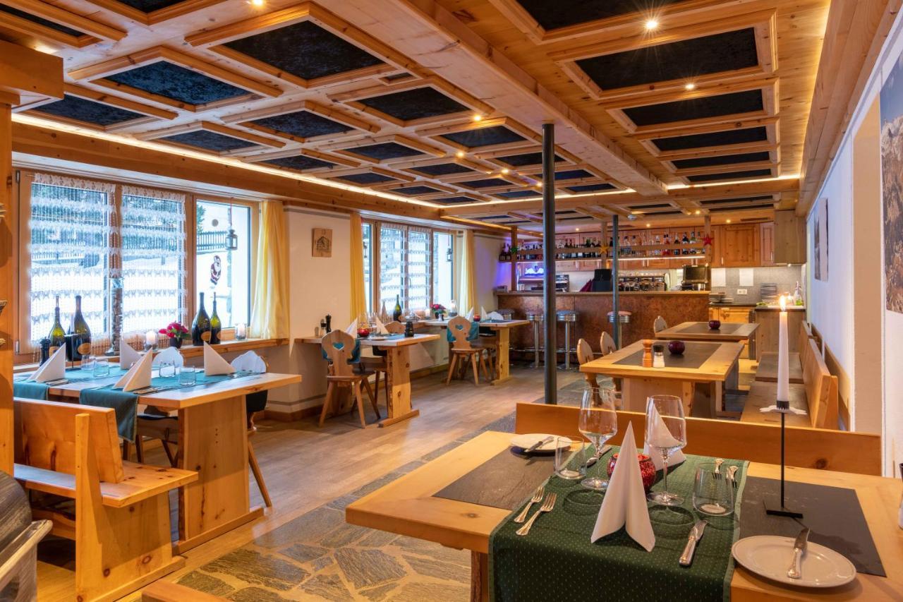 Hotel Grischuna Бивио Екстериор снимка