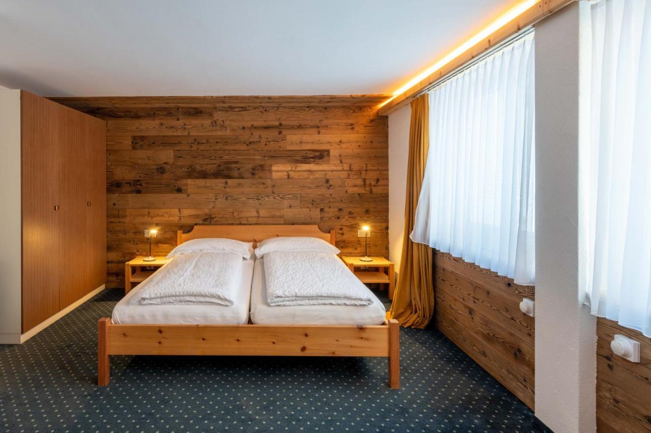 Hotel Grischuna Бивио Екстериор снимка