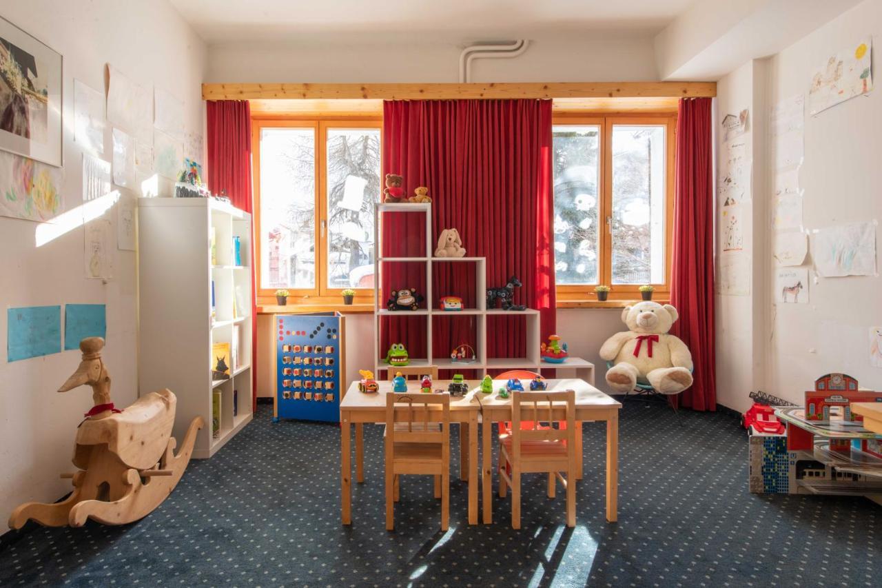 Hotel Grischuna Бивио Екстериор снимка