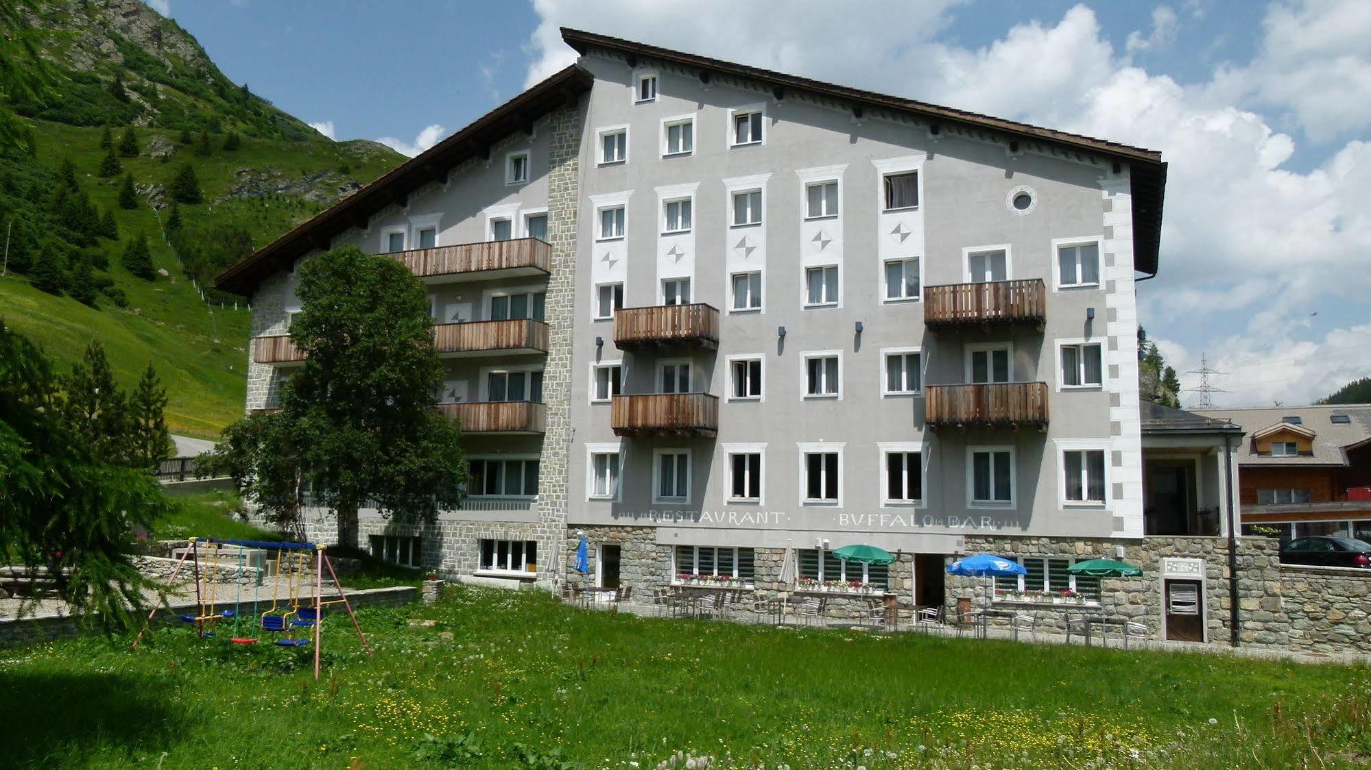 Hotel Grischuna Бивио Екстериор снимка