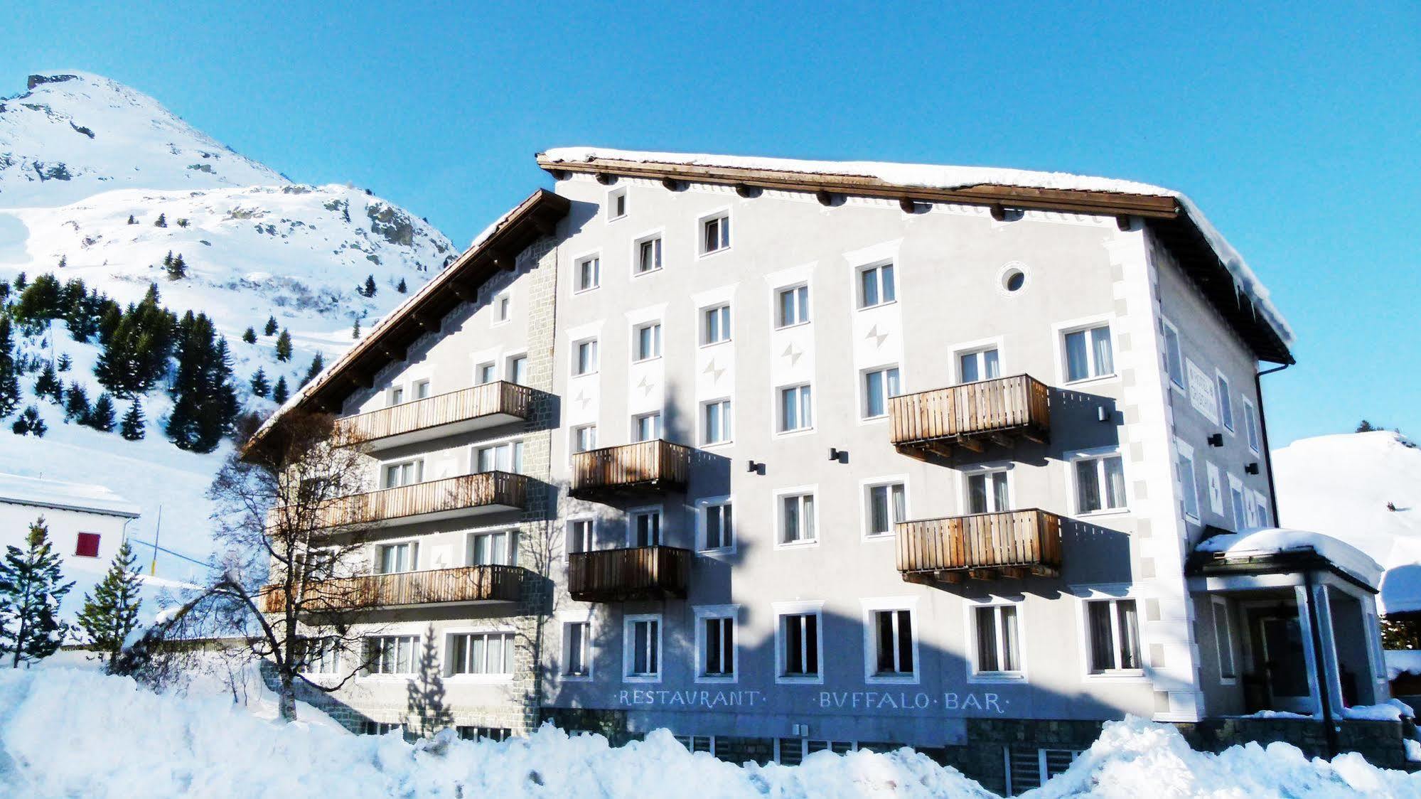 Hotel Grischuna Бивио Екстериор снимка